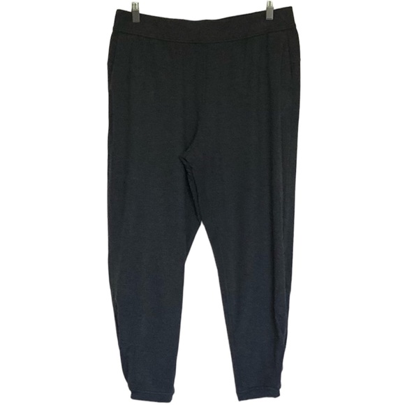 lululemon athletica Pants - Lululemon Gray Ankle Pleats Jogger Sz l2 Athleisure